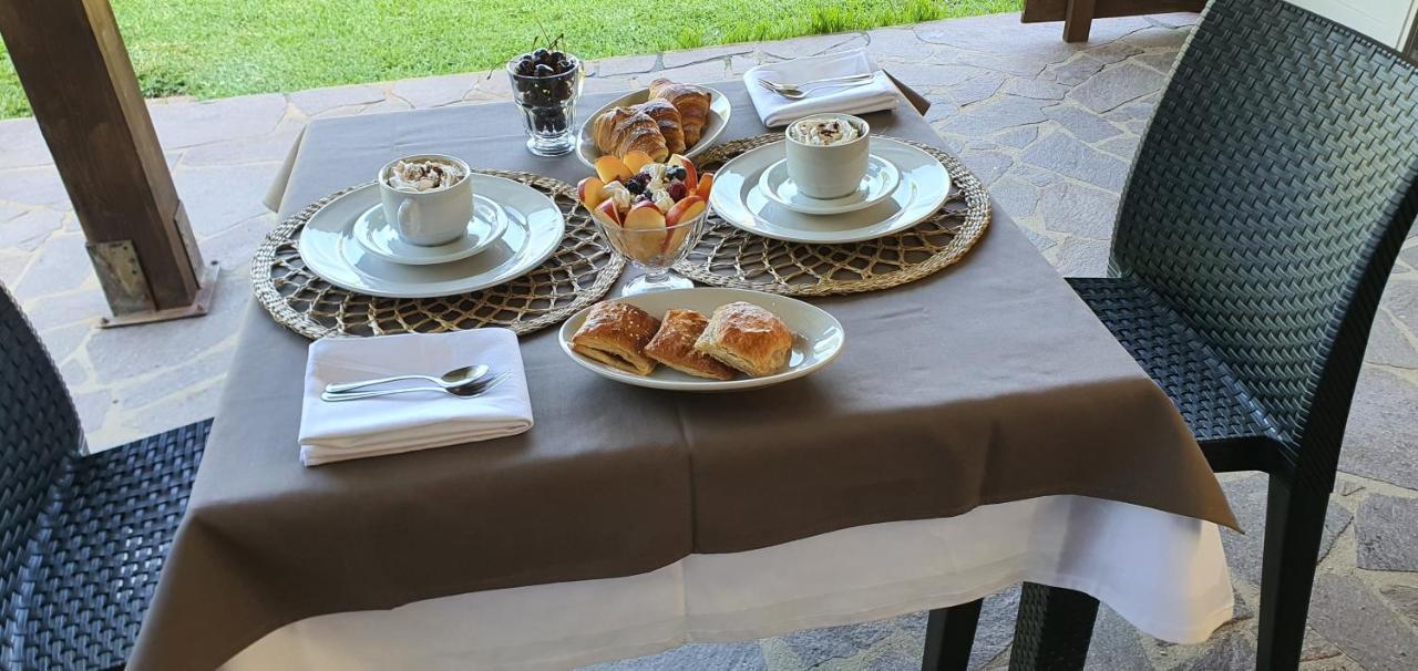 Artemisia Bed And Breakfast SantʼAnna Arresi Exterior foto